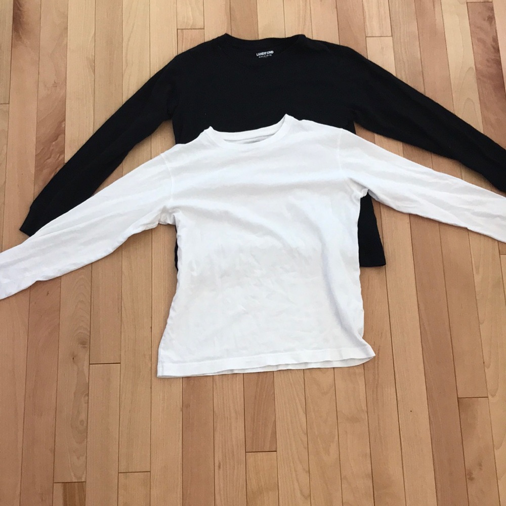 Set of 2 Lands end kids long sleeve tees